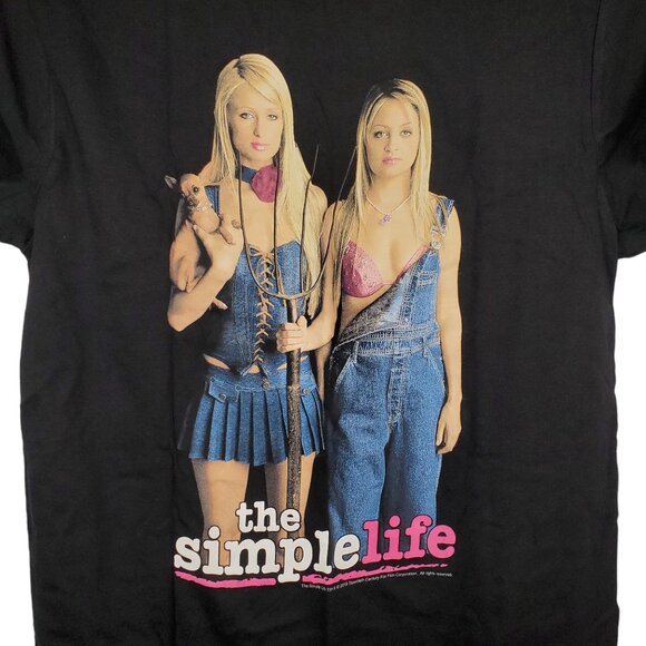 NWT The Simple Life T-Shirt Graphic Tee Paris Hilton Nicole Richie Pitchfork - Picture 2 of 5